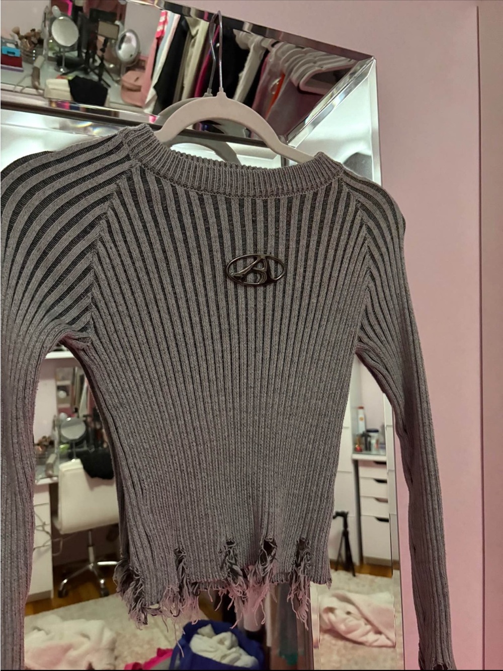 Sweater - Picture 2 of 3